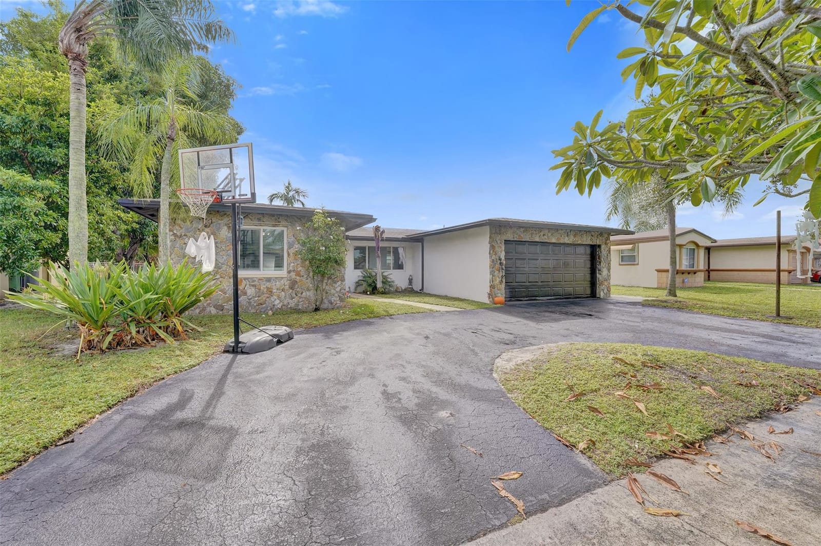 9348 NW 24th Place, Pembroke Pines, FL 33024 photo 19