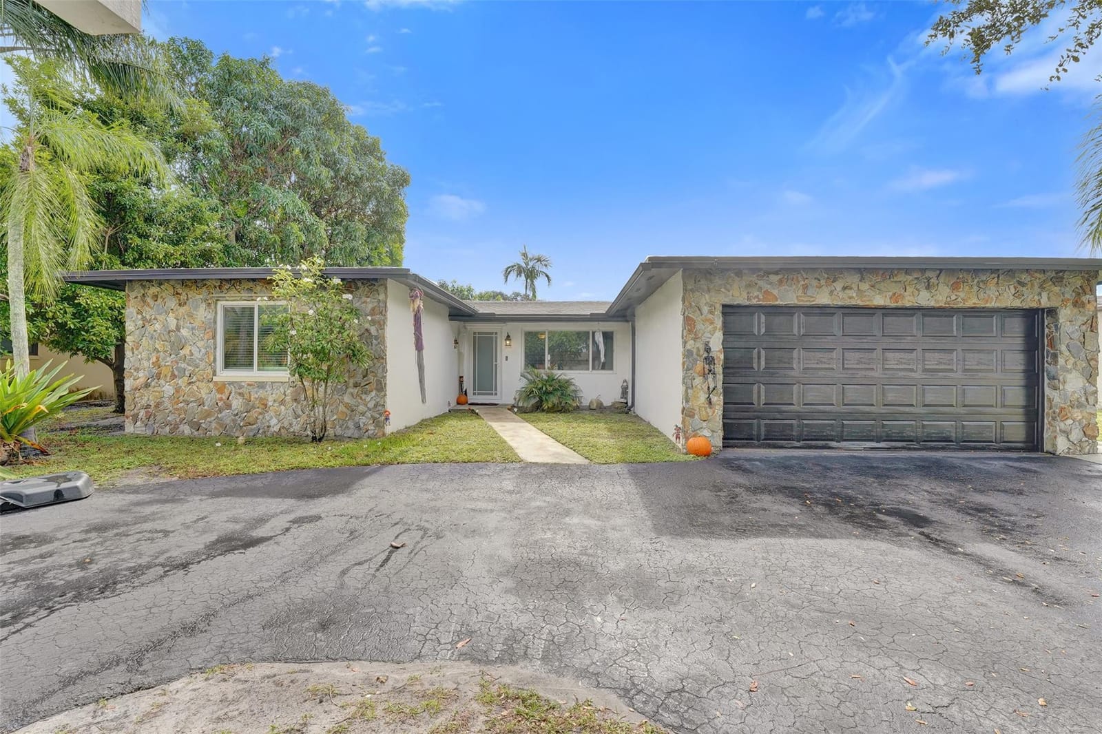 9348 NW 24th Place, Pembroke Pines, FL 33024 photo 20