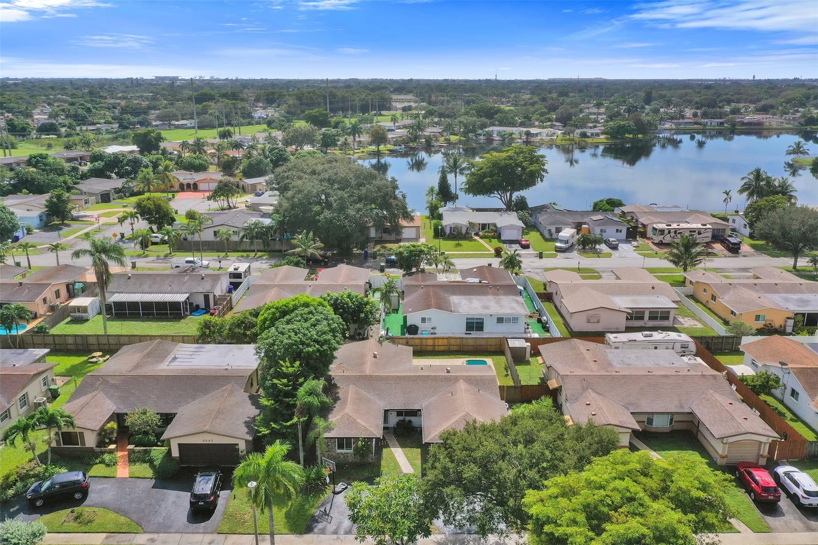 9348 NW 24th Place, Pembroke Pines, FL 33024 photo 5