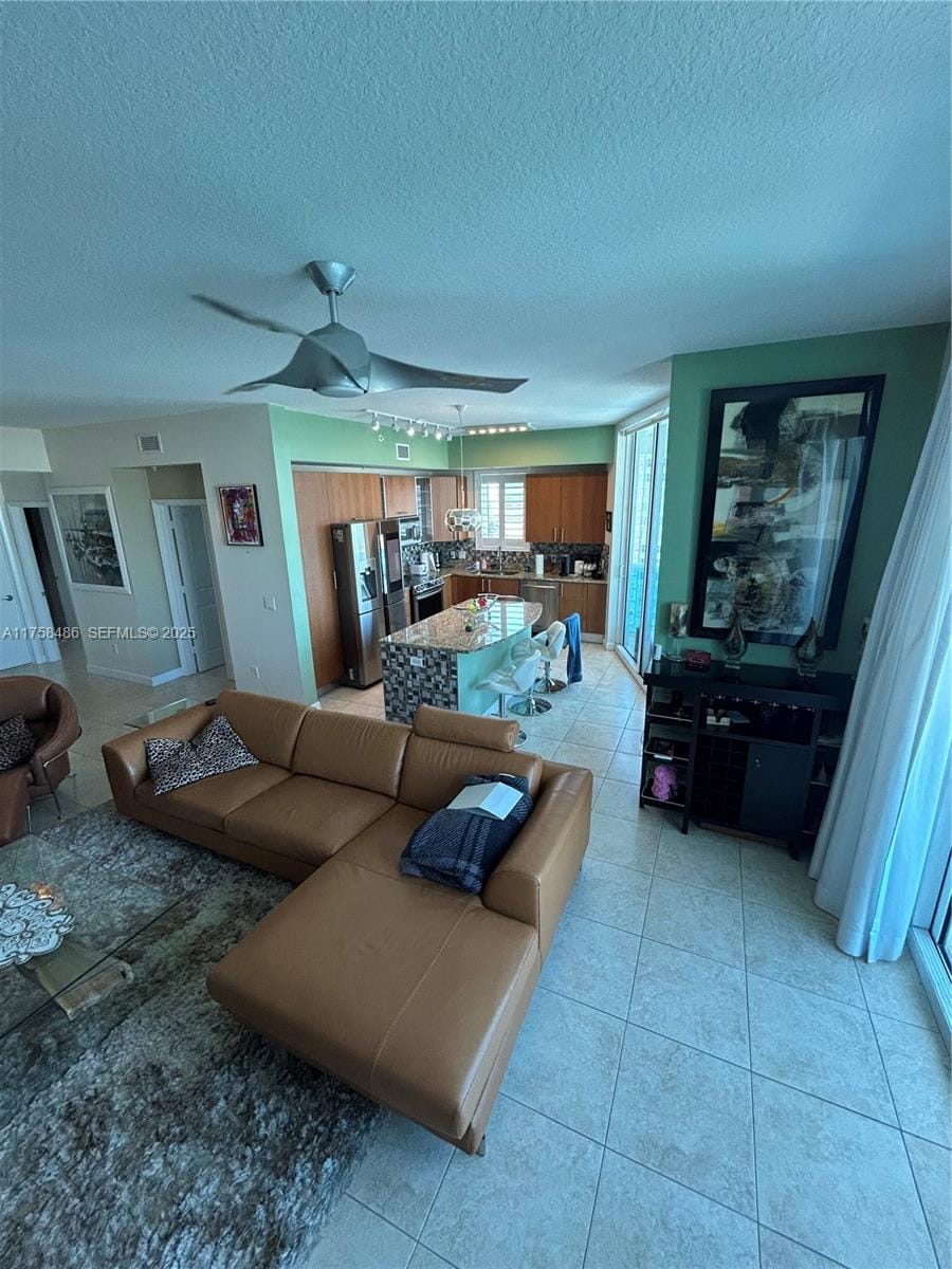 1945 S Ocean Drive 1106, Hallandale Beach, FL 33009 photo 2