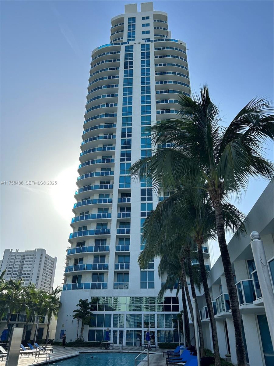 Sold home at 1945 S Ocean Drive 1106, Hallandale Beach, FL 33009