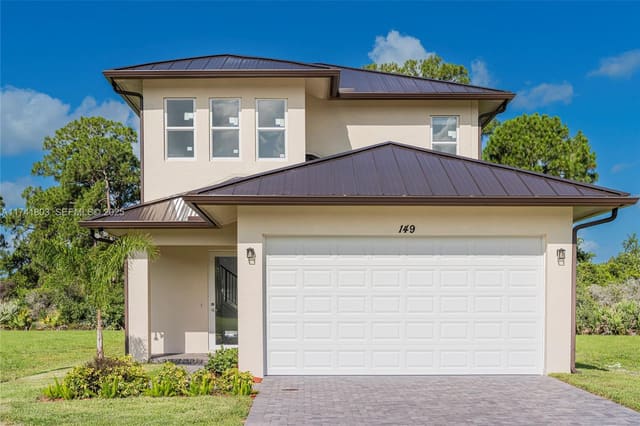 149 SE Cortile Arno, Port St. Lucie, FL 34952