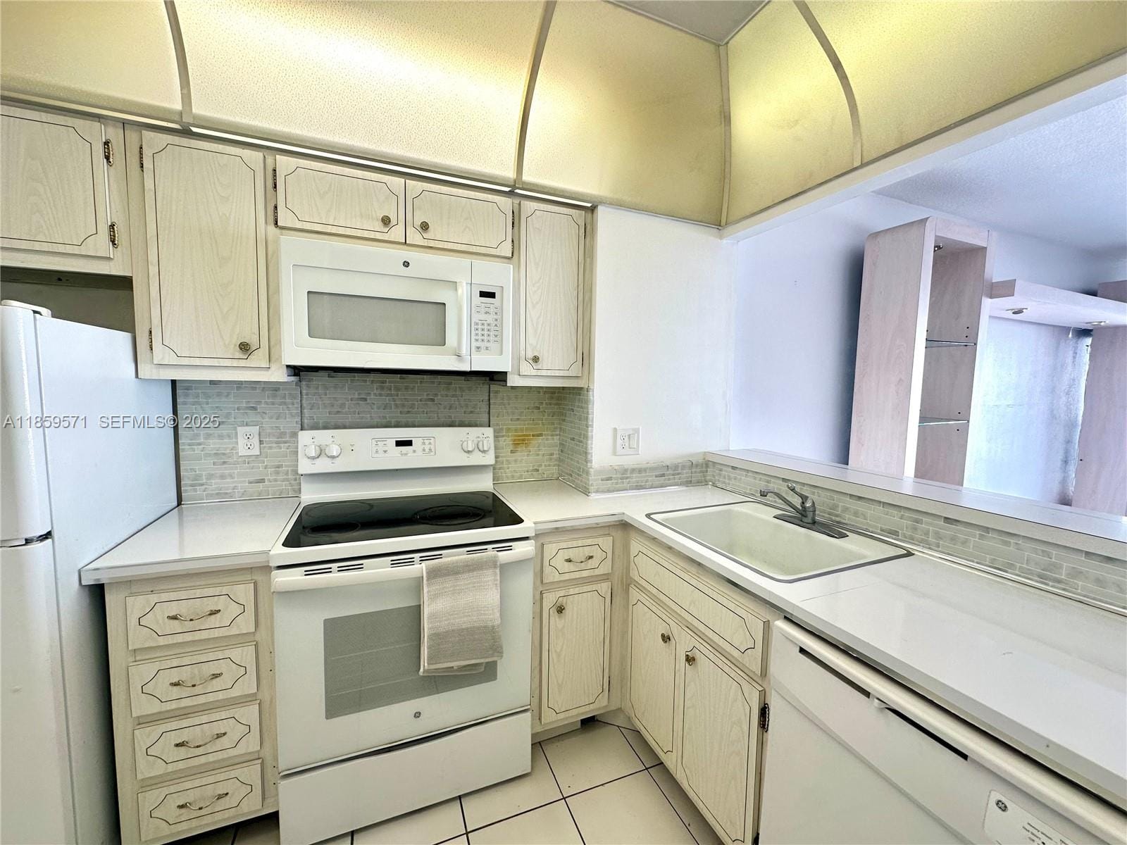 1965 S Ocean Drive 10H, Hallandale Beach, FL 33009 photo 12