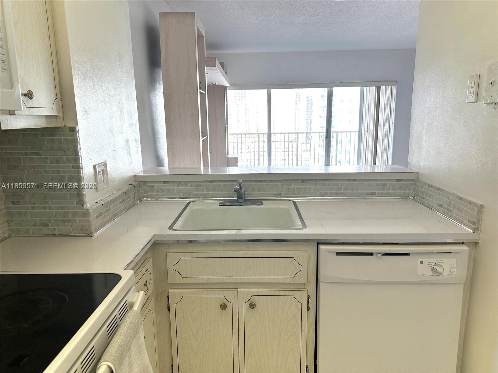 1965 S Ocean Drive 10H, Hallandale Beach, FL 33009 photo 13
