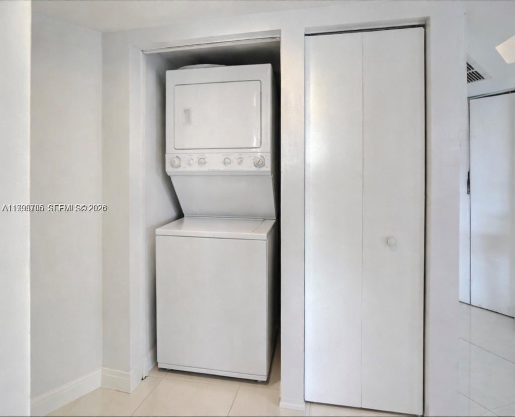 7330 Ocean Terrace 8-C — photo 12