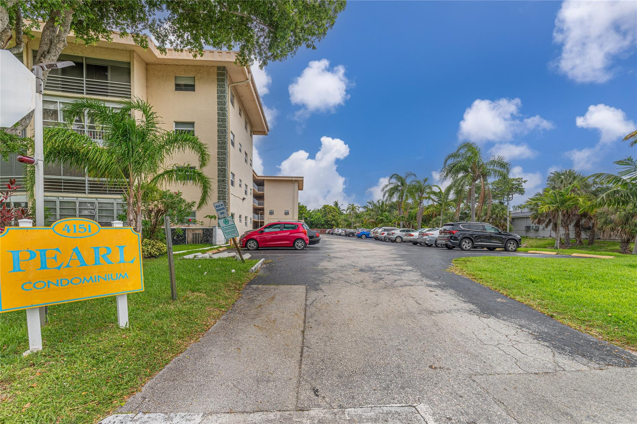 4151 NW 41st Street 409, Lauderdale Lakes, FL 33319, Lauderdale Lakes