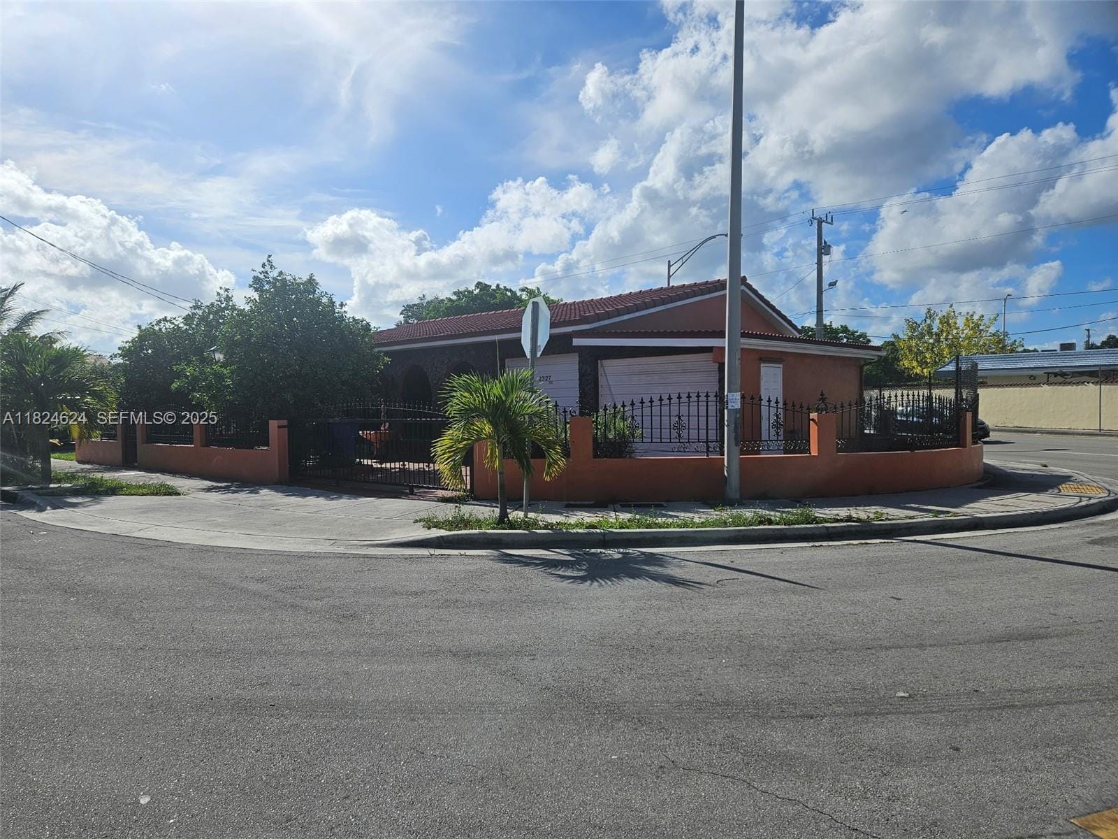 2 bedroom home for sale at 2327 1st, Miami, FL 33135 — $475,000