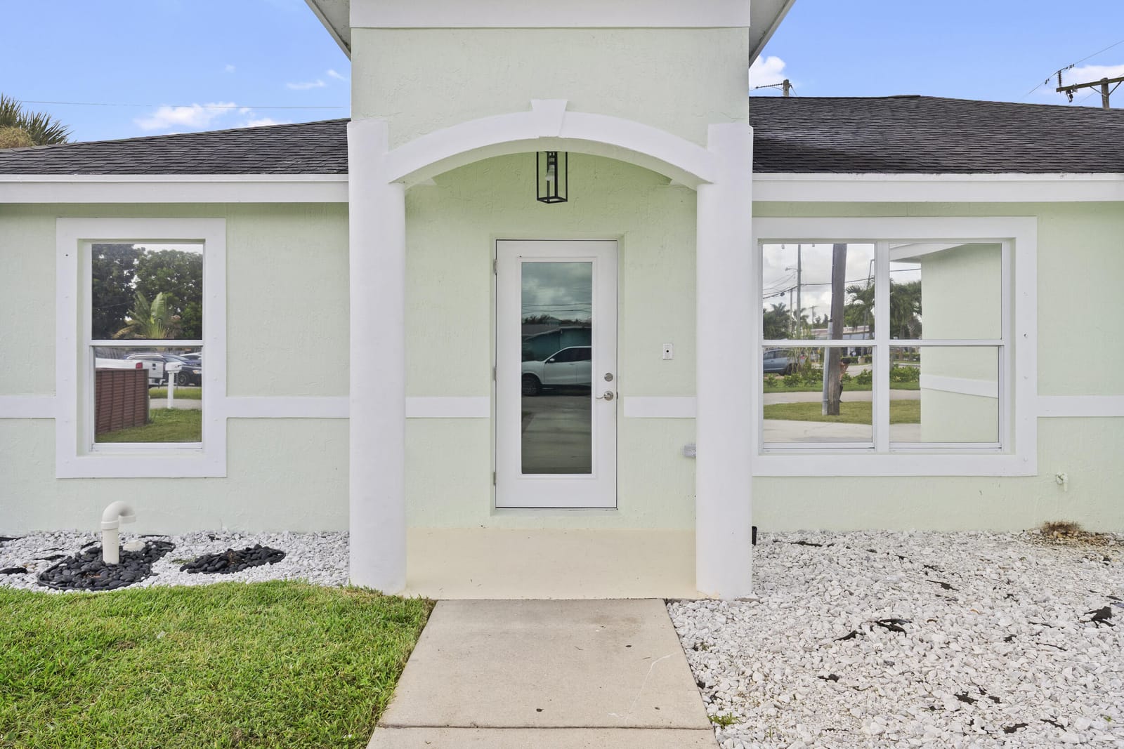 2728 Nelson Drive — photo 3