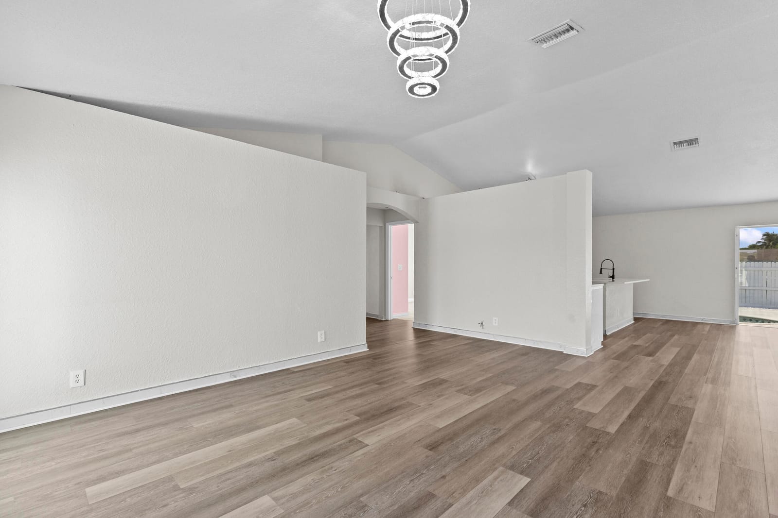 2728 Nelson Drive — photo 9
