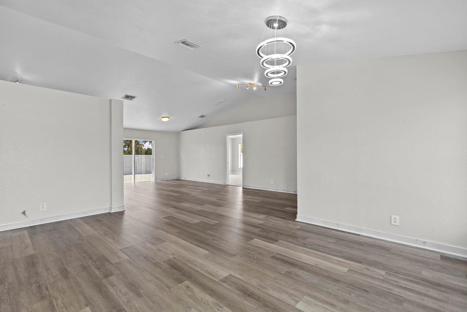 2728 Nelson Drive — photo 10