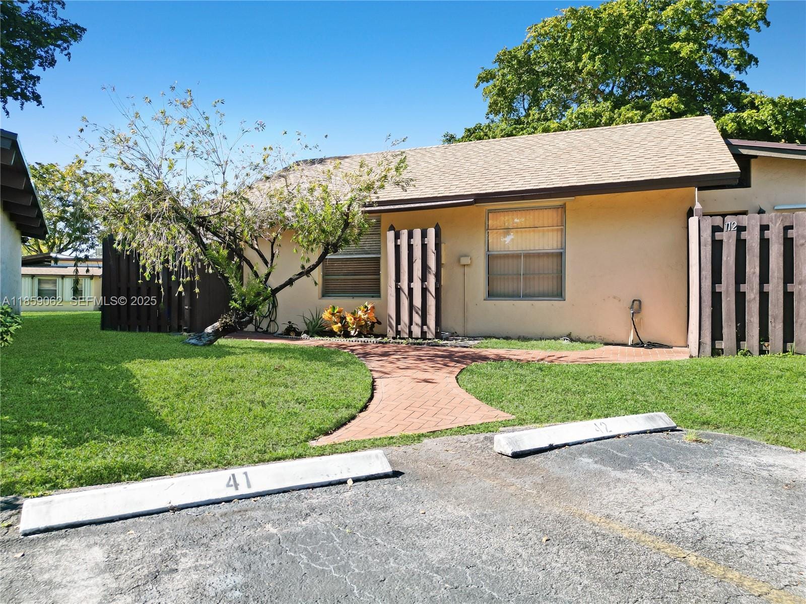 114 Essex Road 1-36, Hollywood, FL 33024
