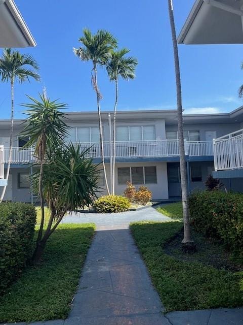 350 75th Street 202, Miami Beach, FL 33141