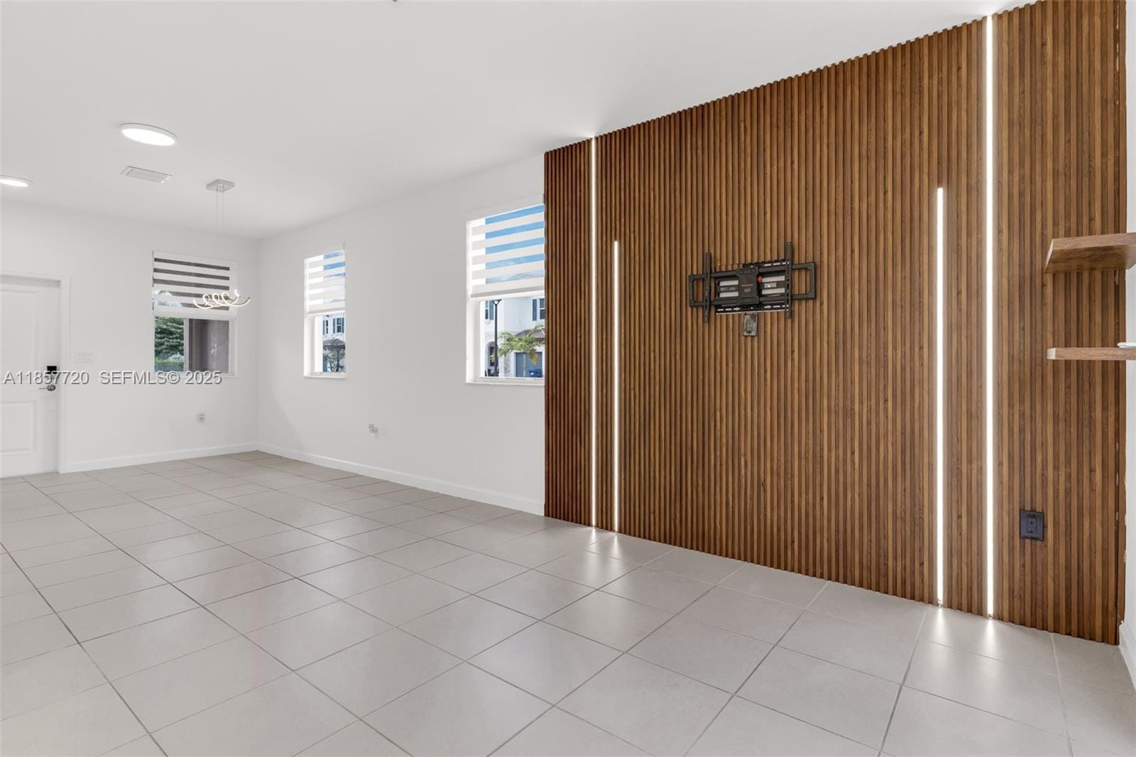 12373 NW 24th Place, Miami, FL 33167 photo 5