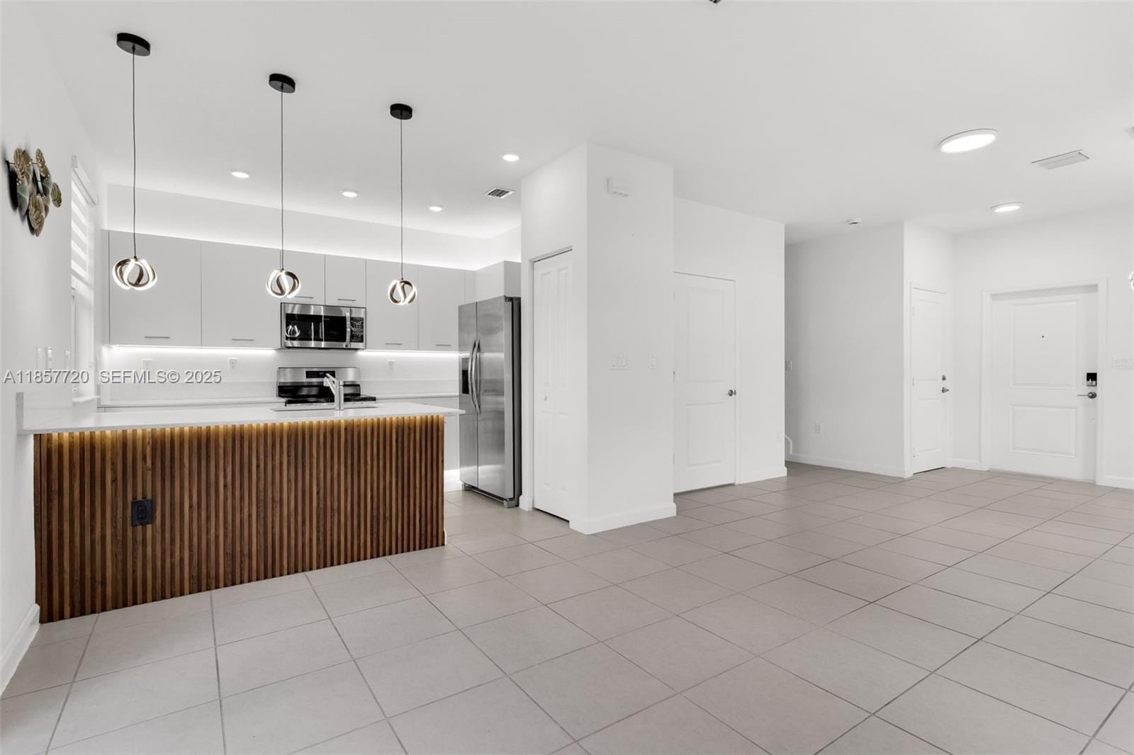 12373 NW 24th Place, Miami, FL 33167 photo 6