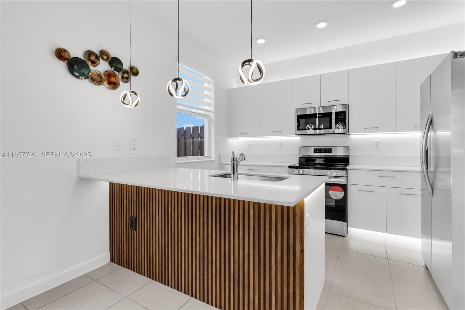12373 NW 24th Place, Miami, FL 33167 photo 7
