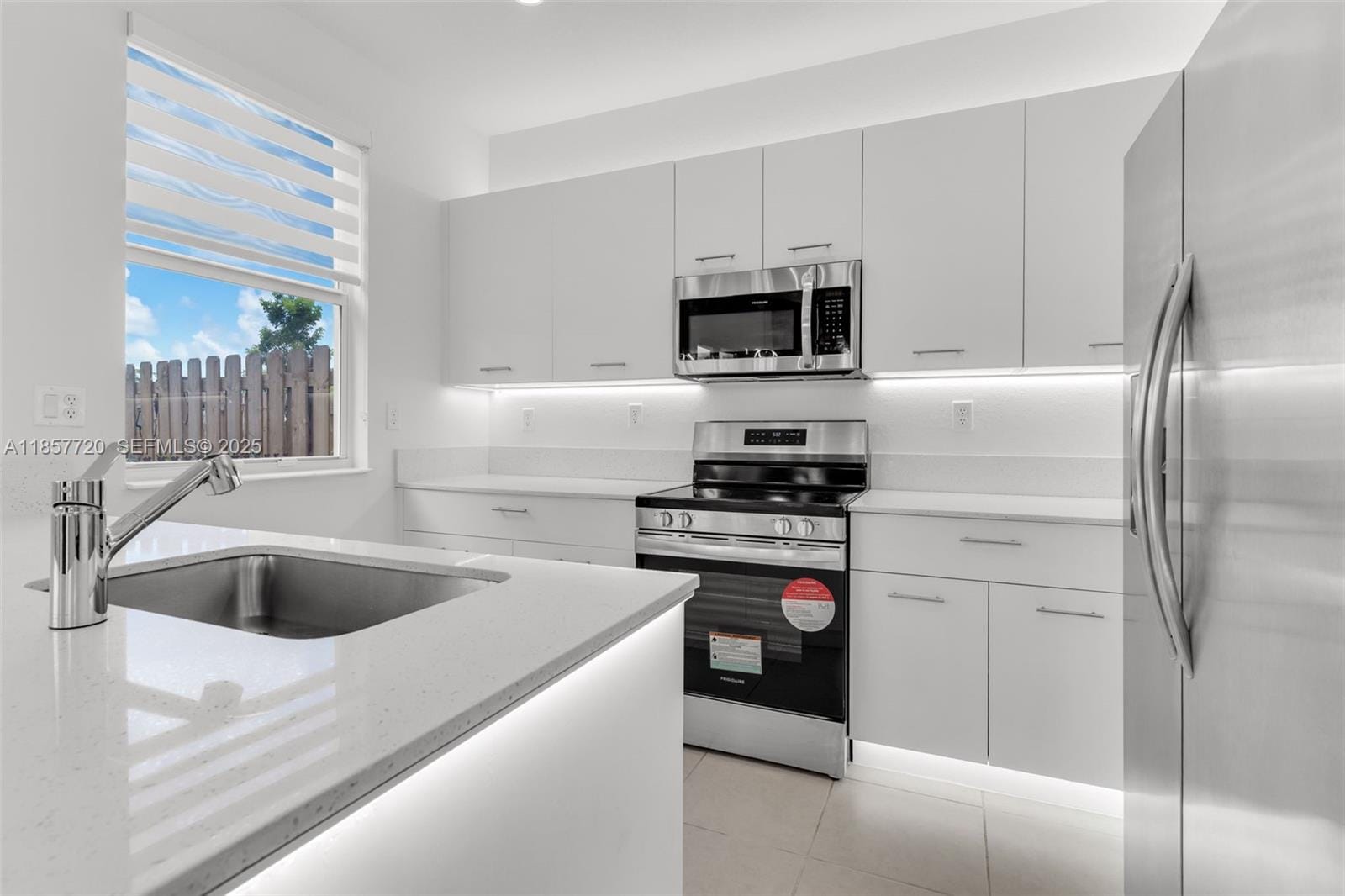 12373 NW 24th Place, Miami, FL 33167 photo 9