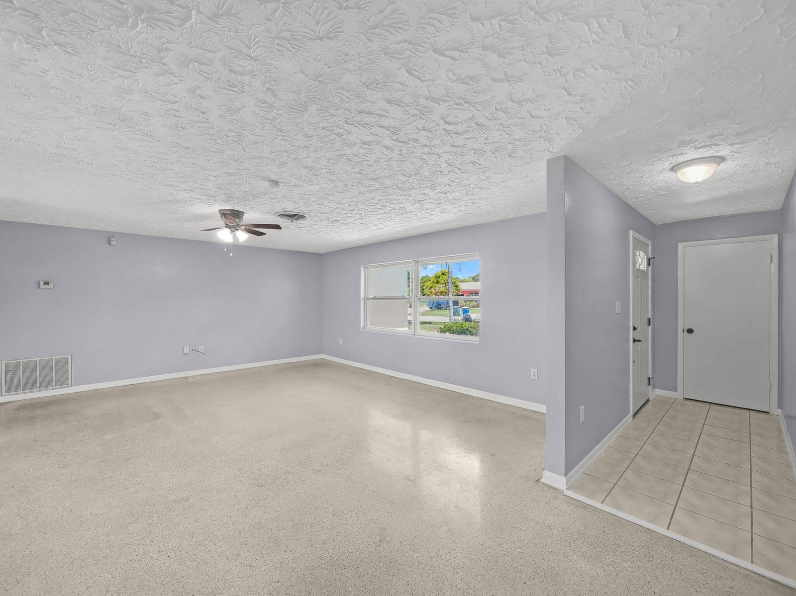 1807 Arizona Avenue — photo 5