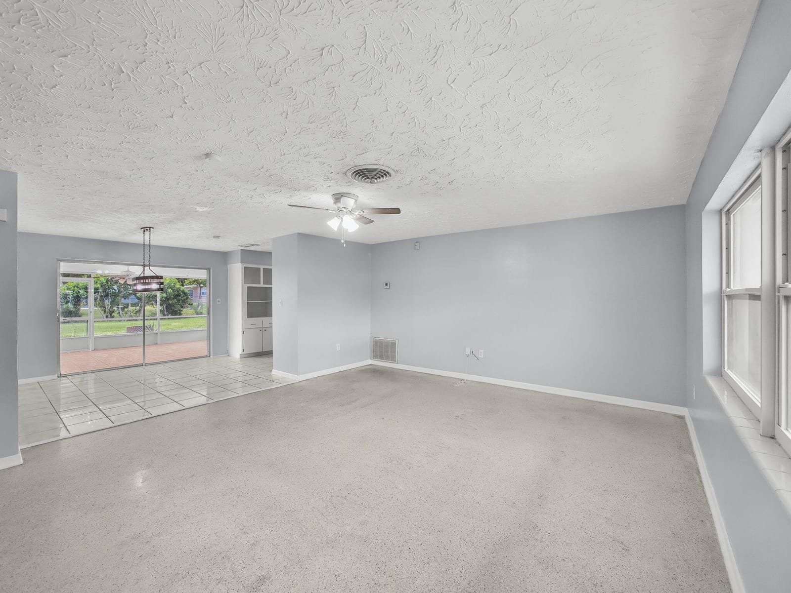1807 Arizona Avenue — photo 6