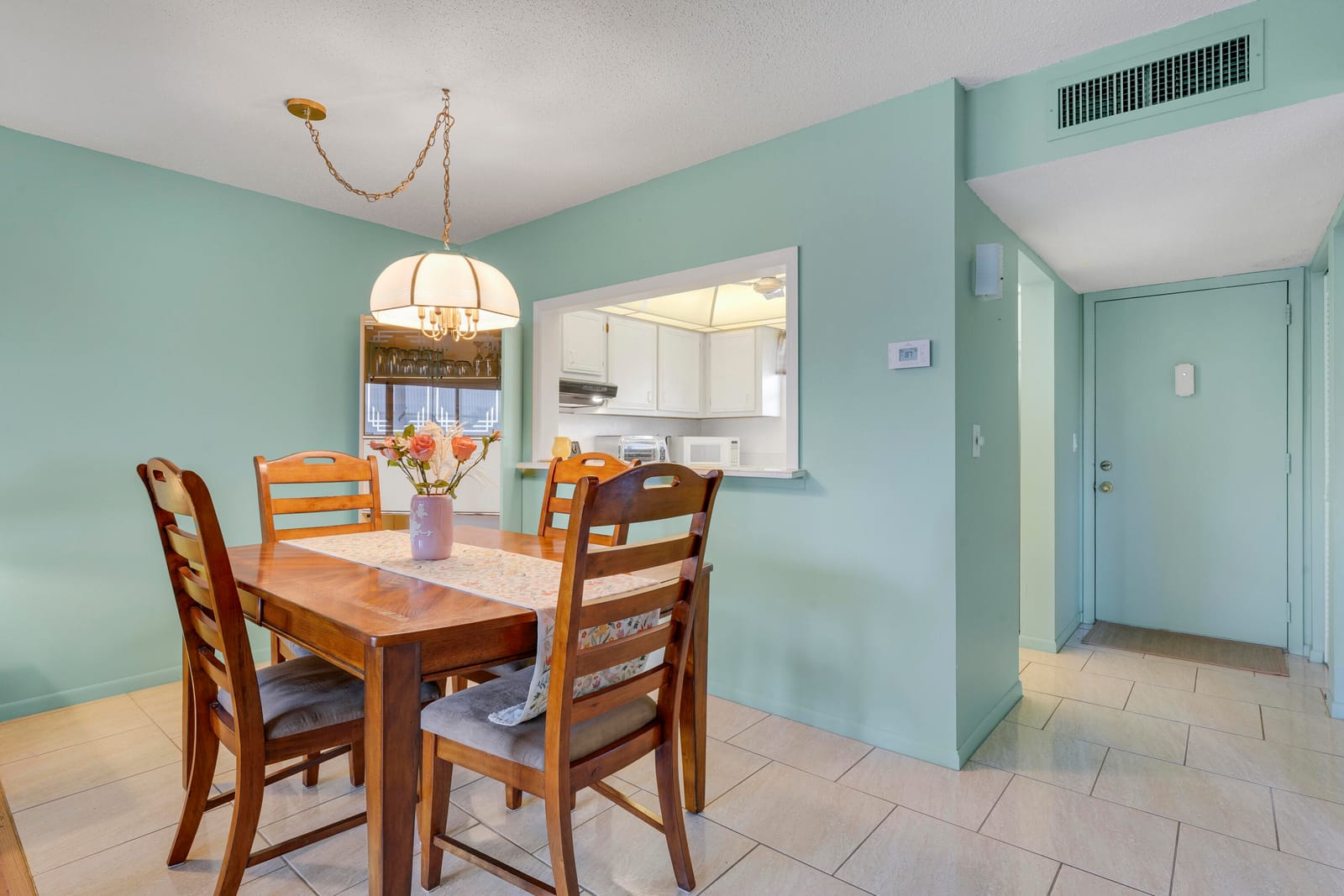 721 Lori Drive 303, Palm Springs, FL 33461 photo 5