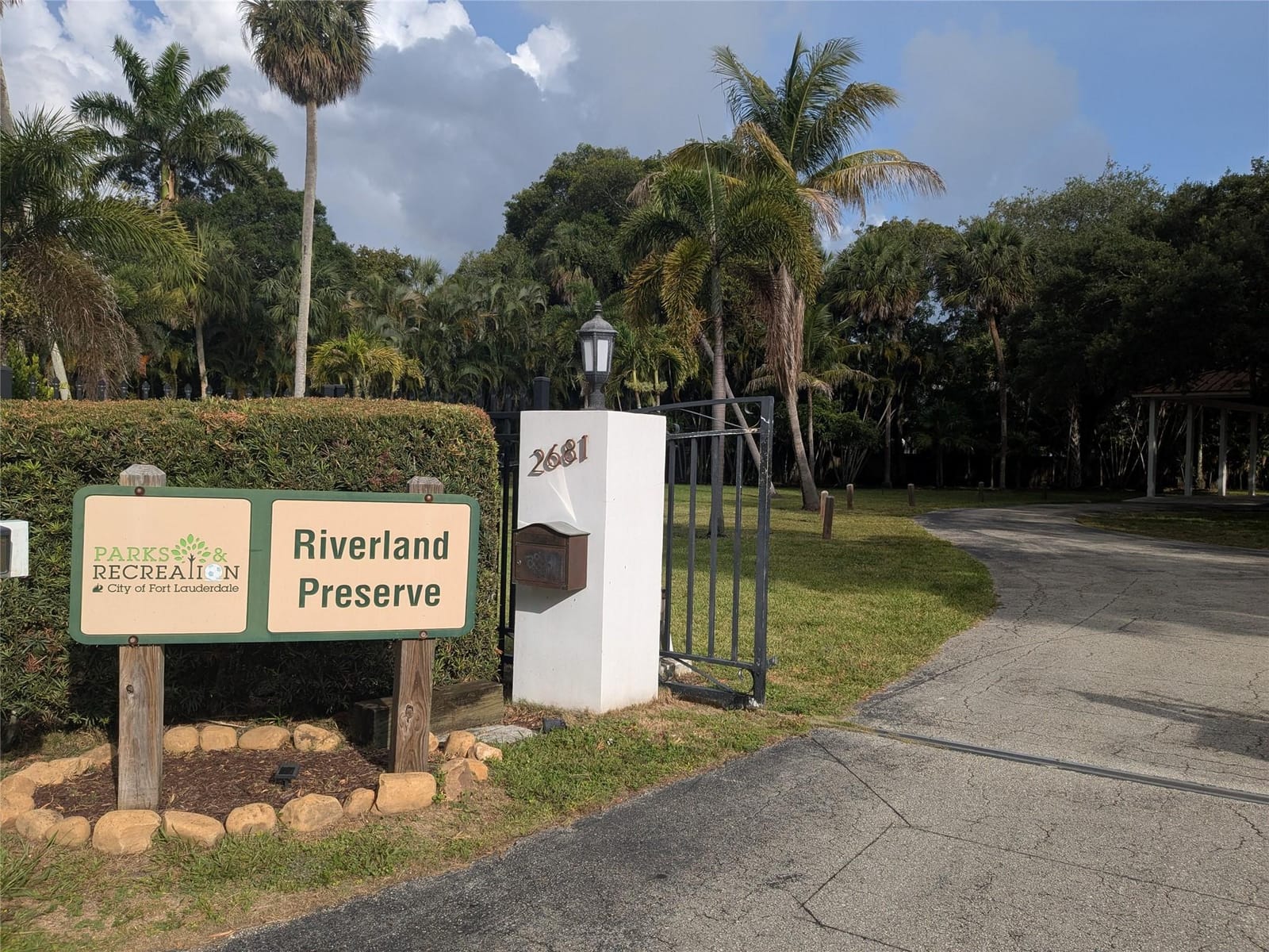 2180 SW 28 Way, Fort Lauderdale, FL 33312 photo 8