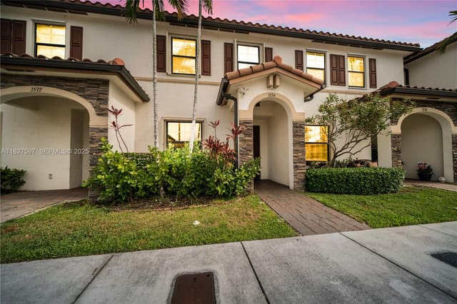 3574 W 88th Terrace, sold in Bellagio Villas, Hialeah, FL