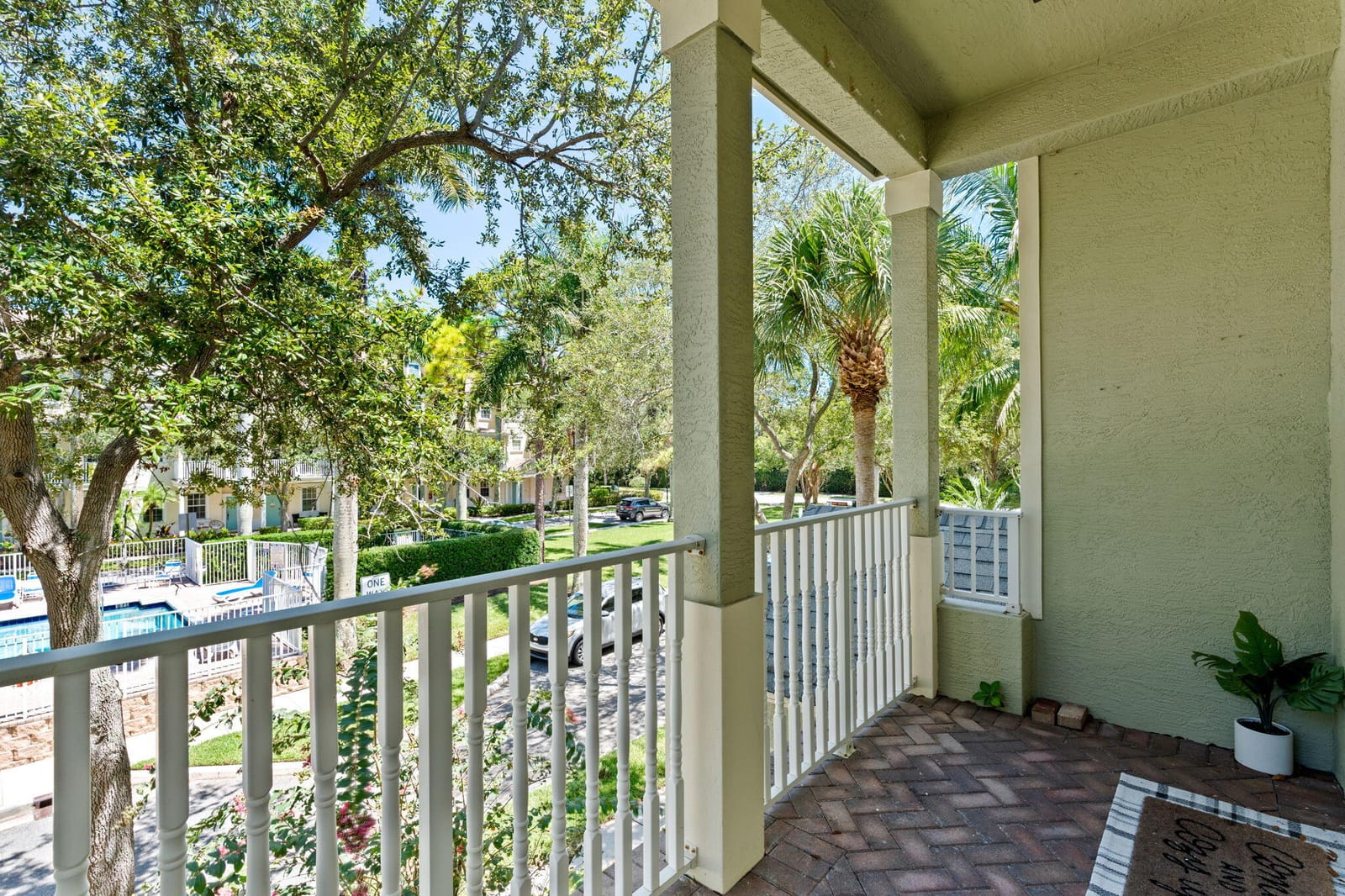 122 W Royal Palm Circle 102, Jupiter, FL 33458 photo 19