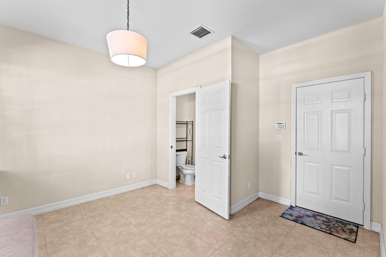 122 W Royal Palm Circle 102, Jupiter, FL 33458 photo 10