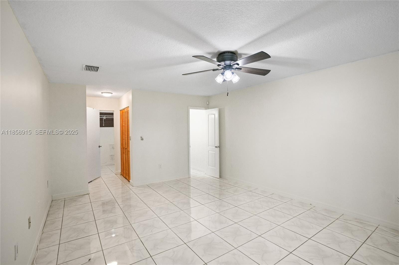 347 Fairway Circle 62, Weston, FL 33326 photo 13