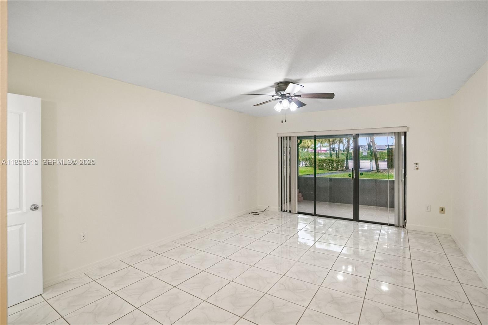 347 Fairway Circle 62, Weston, FL 33326 photo 15