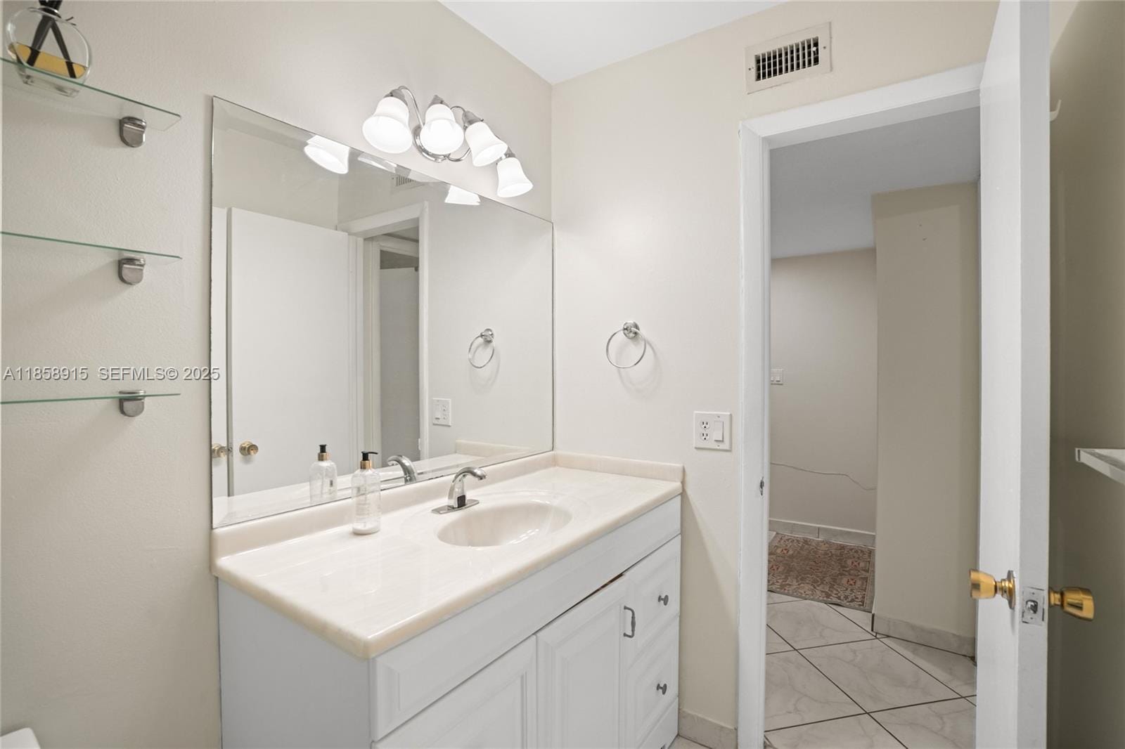 347 Fairway Circle 62, Weston, FL 33326 photo 24
