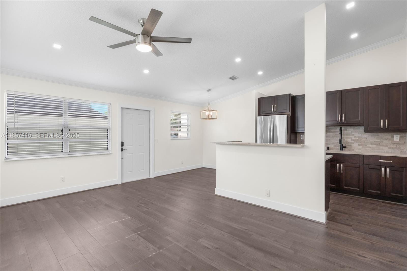 721 NW 47th Street, Deerfield Beach, FL 33064 photo 4