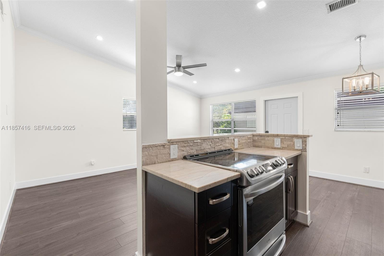 721 NW 47th Street, Deerfield Beach, FL 33064 photo 10