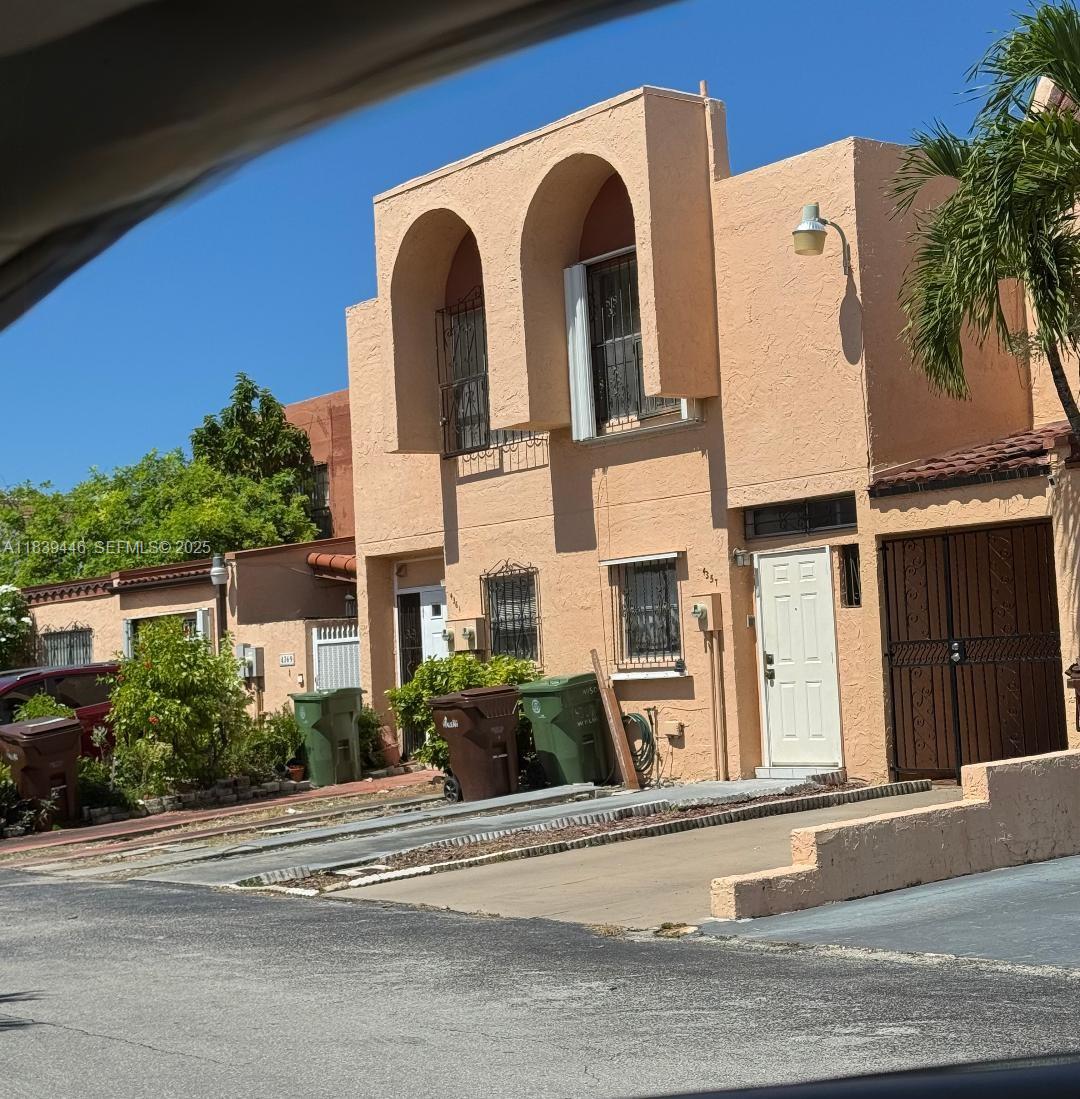 1180 W 42nd Place 1, Hialeah, FL 33012, Hialeah