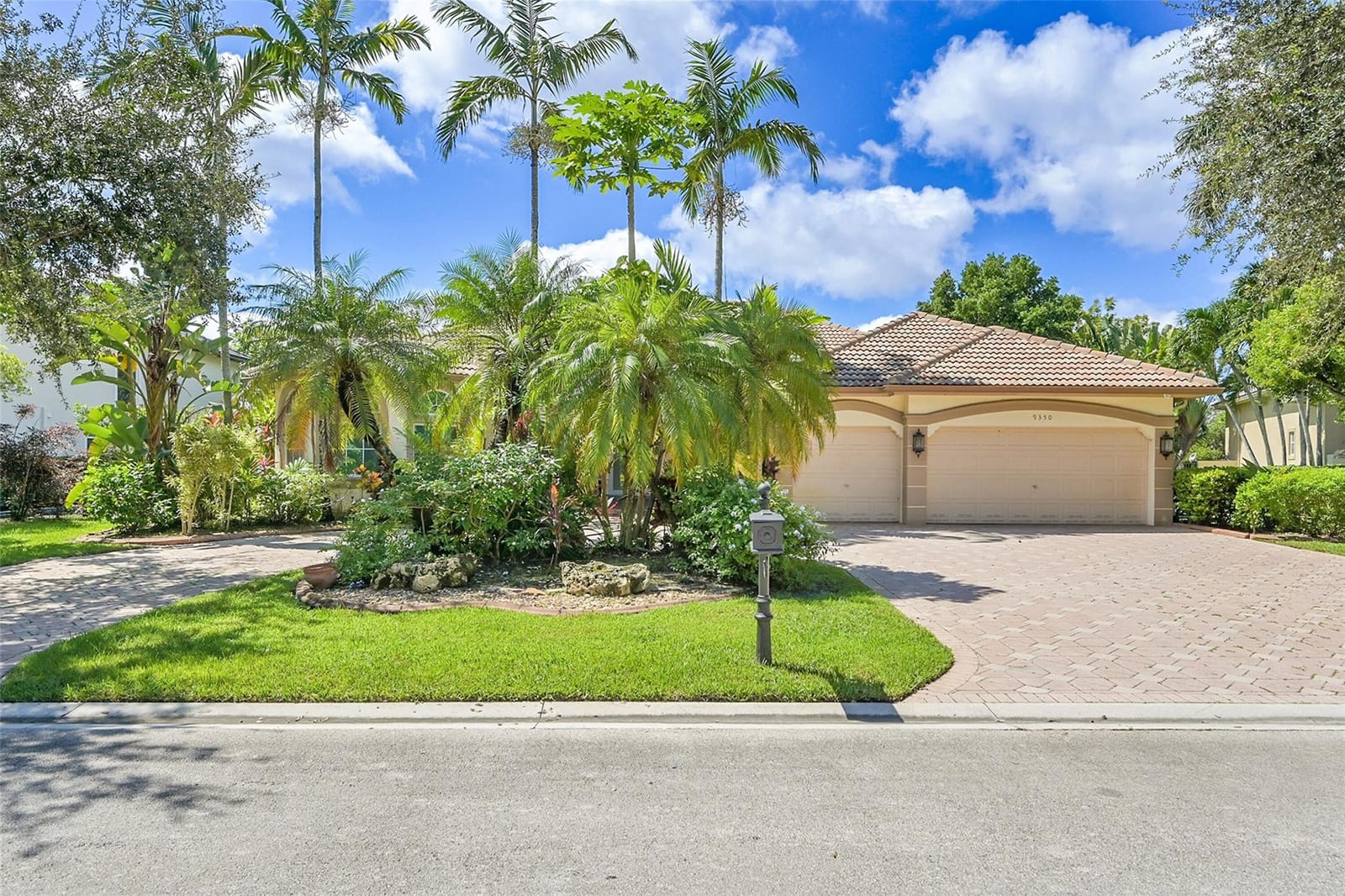 9350 NW 62nd Court — photo 7