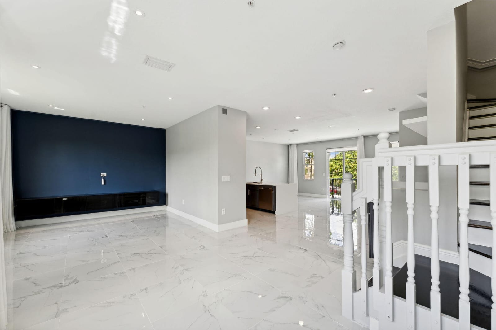 671 NW 38th Circle, Boca Raton, FL 33431 photo 9