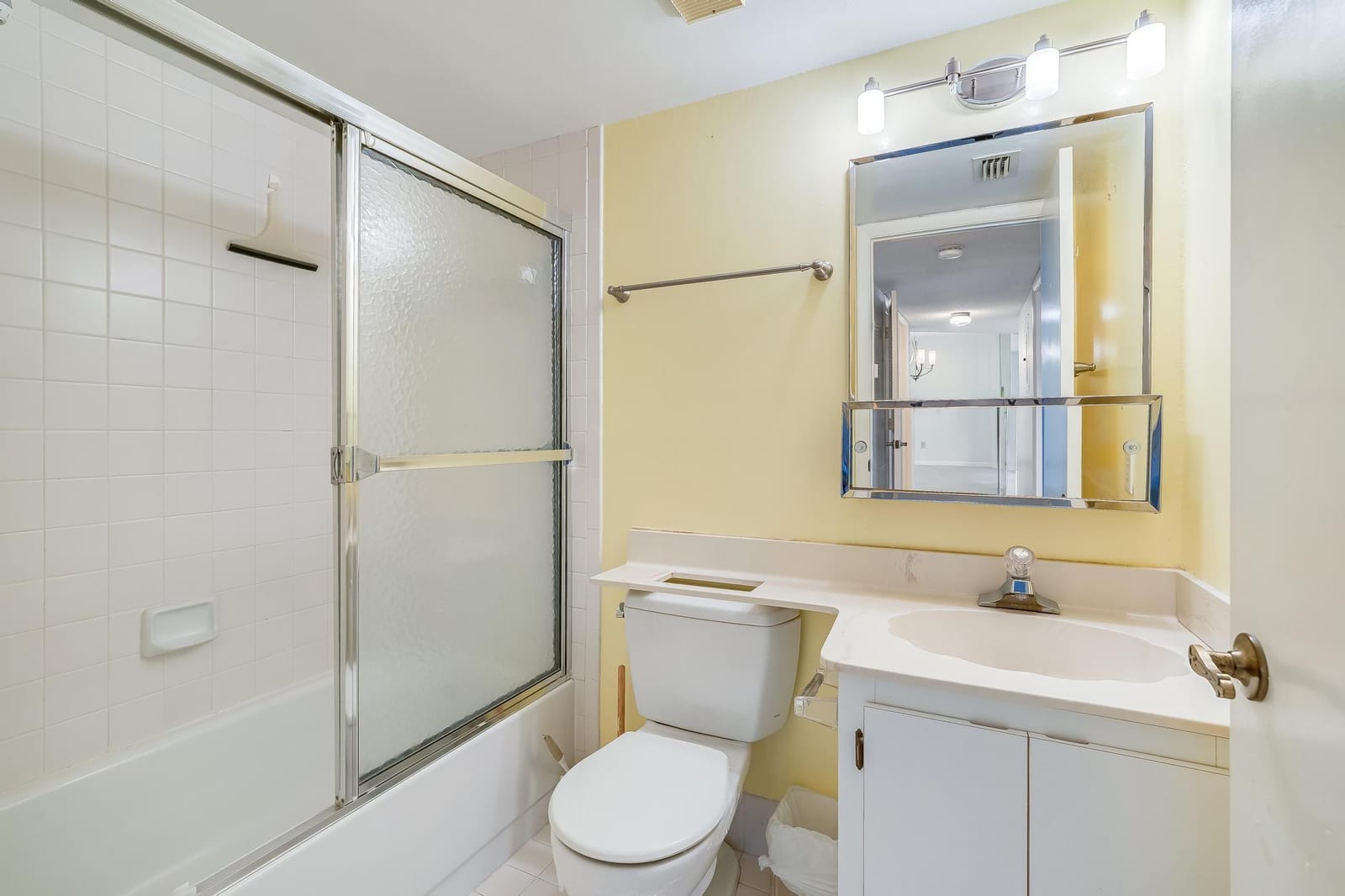 4955 E Sabal Palm Boulevard 104, Tamarac, FL 33319 photo 16