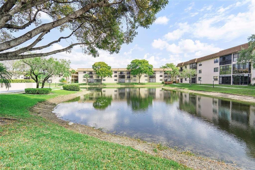 4955 E Sabal Palm Boulevard 104, Tamarac, FL 33319 photo 20