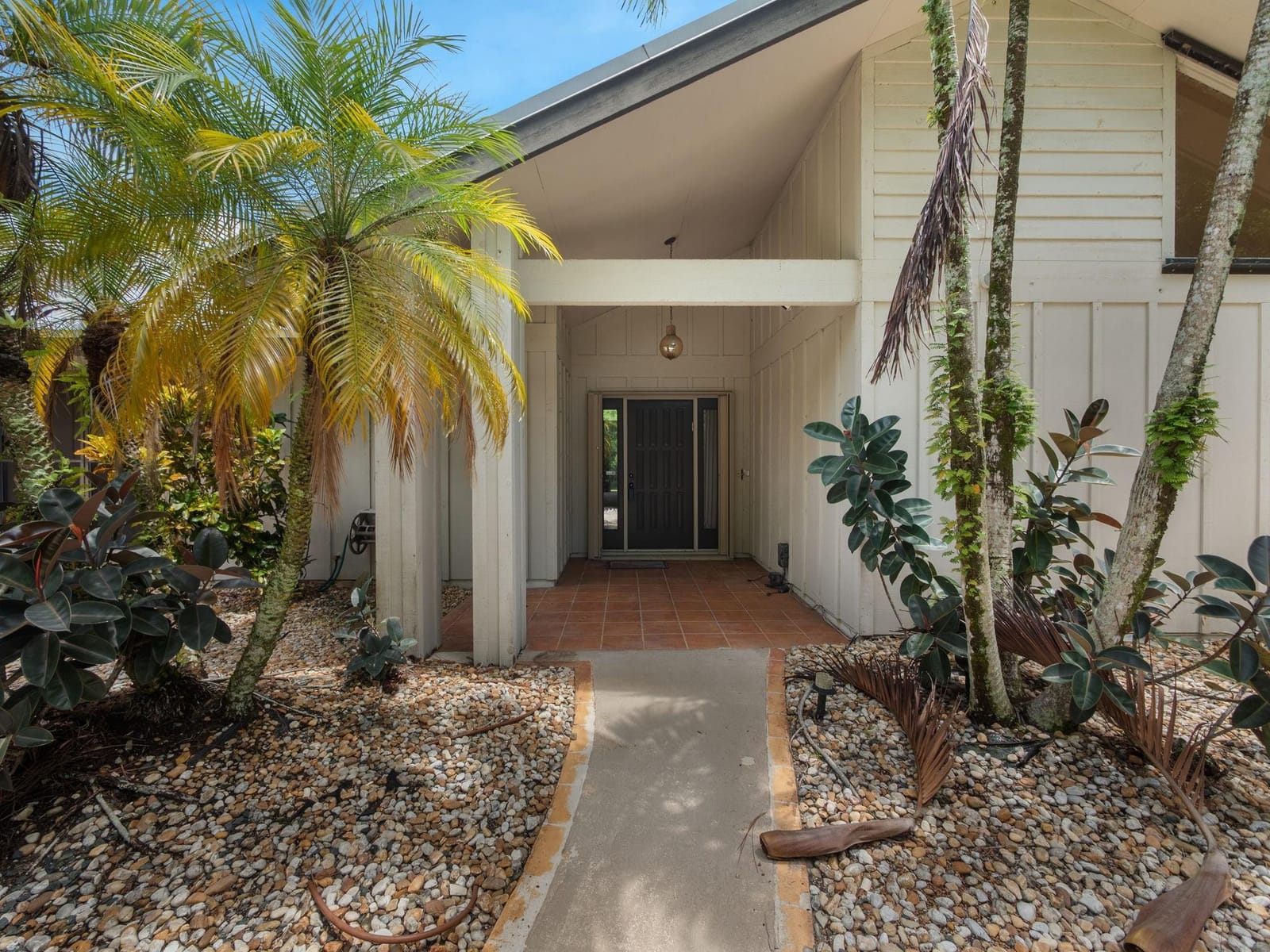 2111 Racquet Club, Palm City, FL 34990