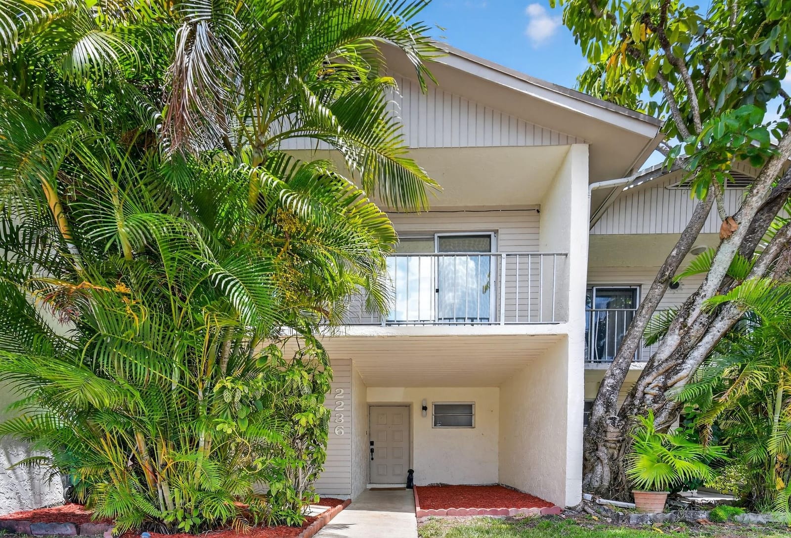 2236 Nova Village Drive na, Davie, FL 33317