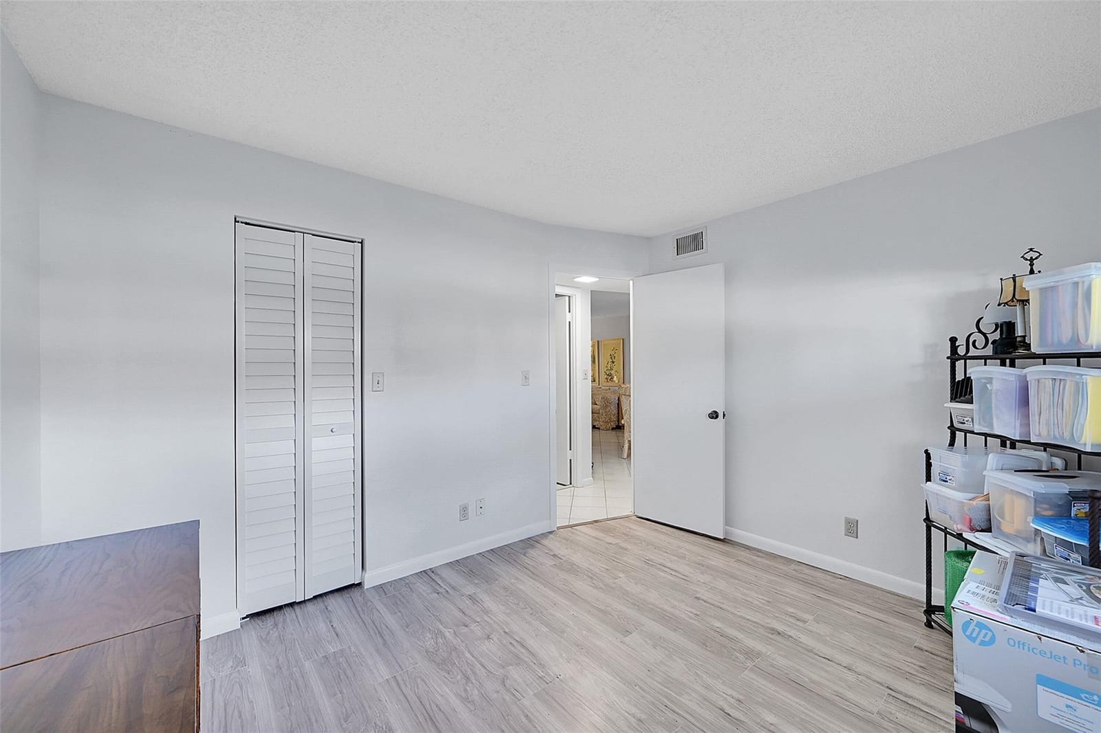 9480 Sunrise Lakes Boulevard 111 — photo 12