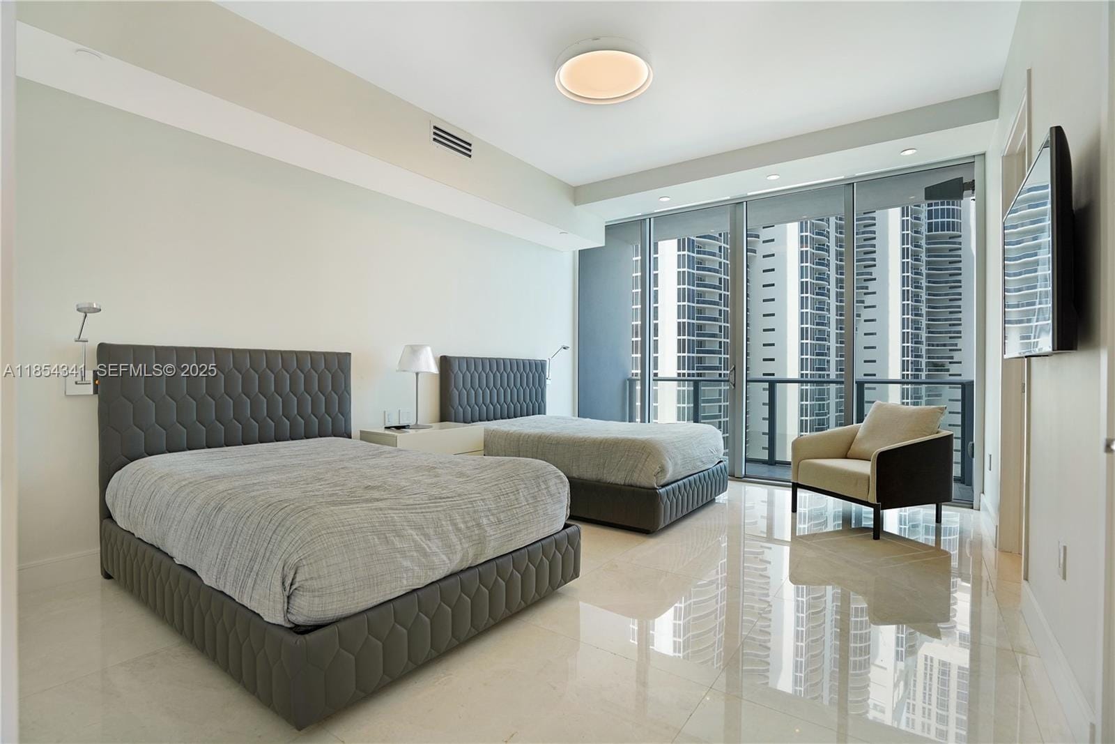 17475 Collins Avenue 601, Sunny Isles Beach, FL 33160 photo 12