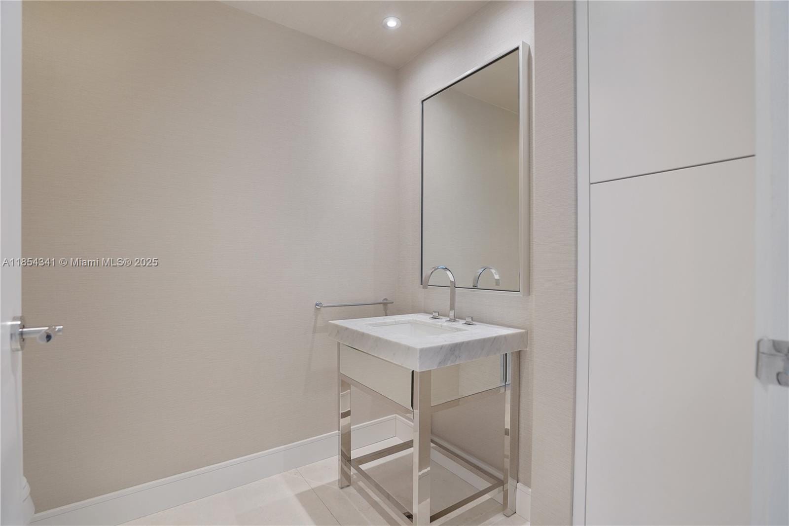 17475 Collins Avenue 601, Sunny Isles Beach, FL 33160 photo 14