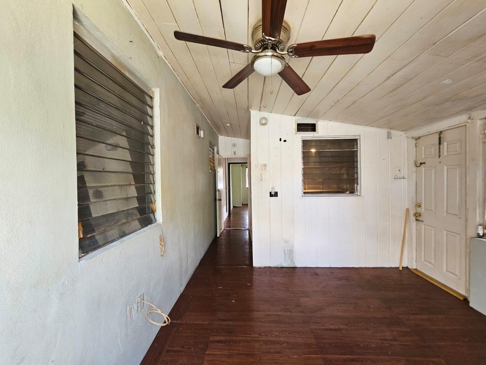 950 W 36th Street — photo 11