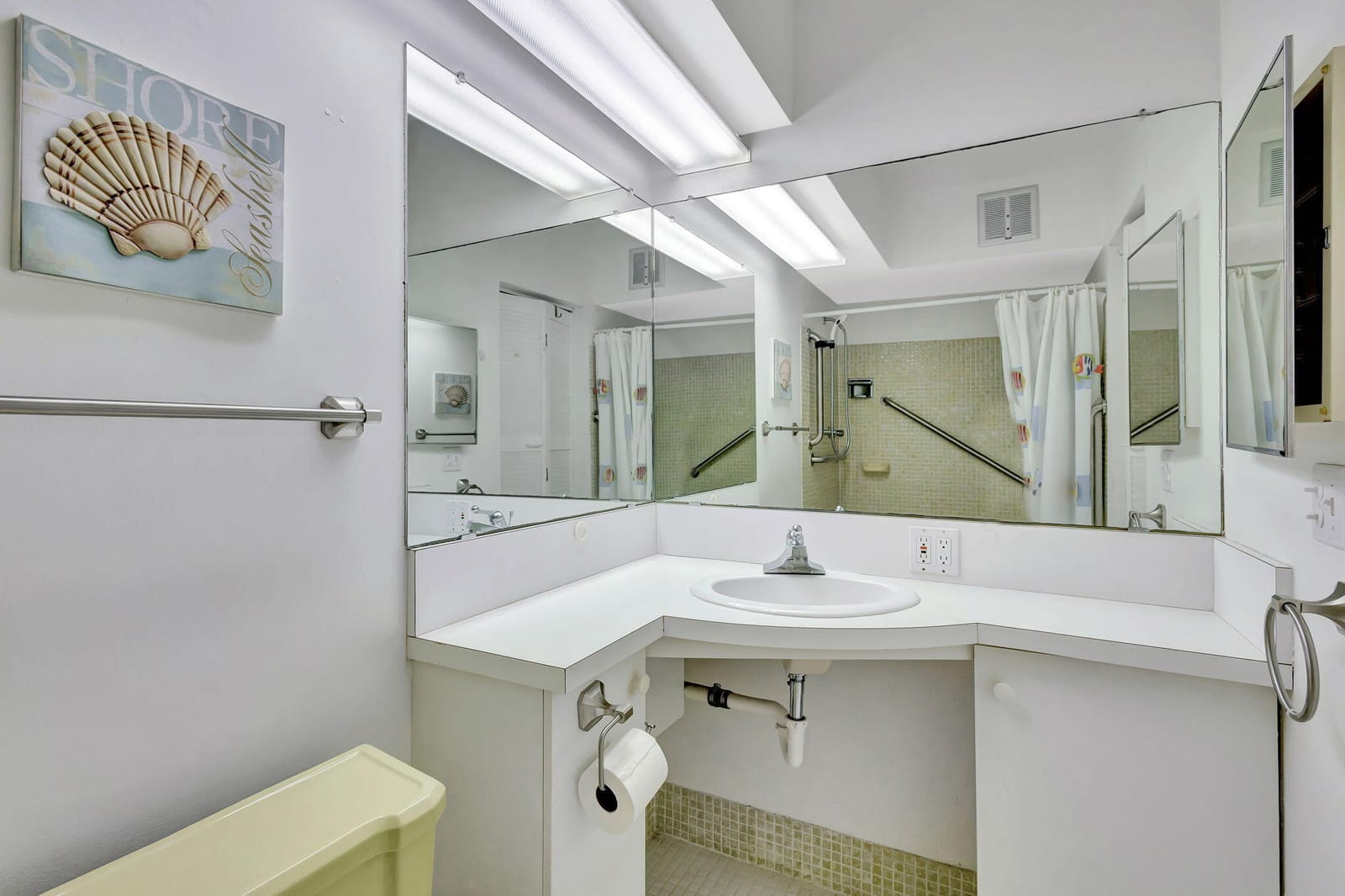 111 Shore Court 314, North Palm Beach, FL 33408 photo 17