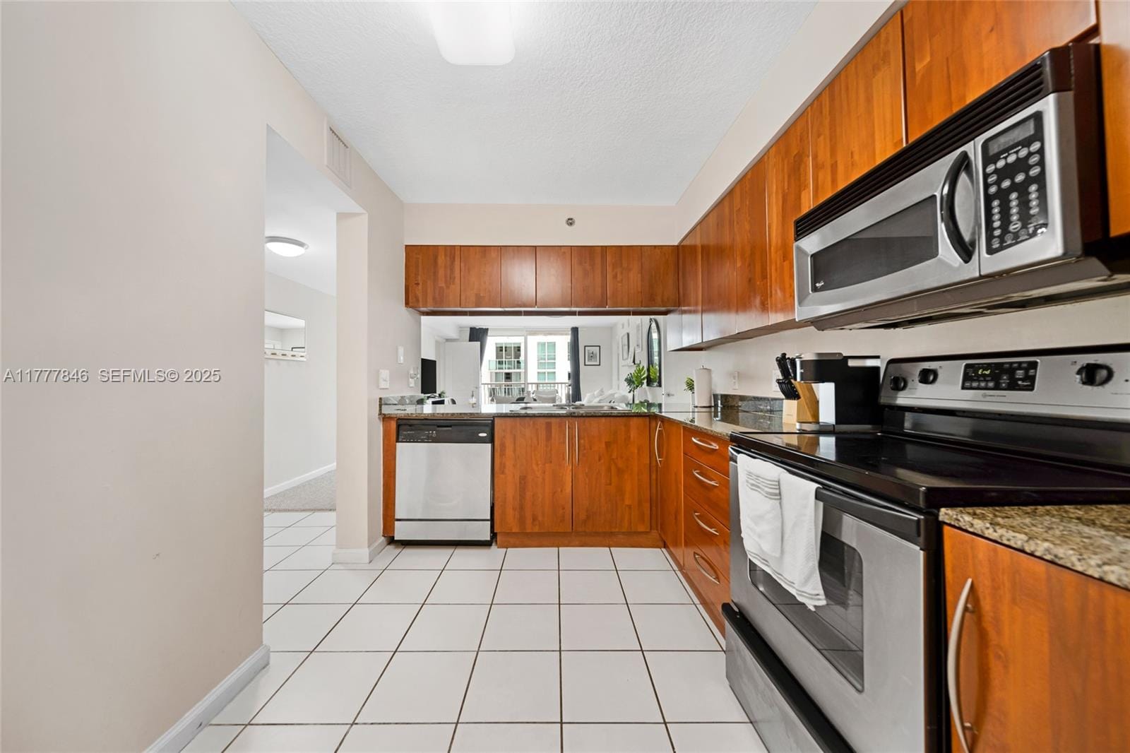 1200 Brickell Bay Drive 2515, Miami, FL 33131 photo 15