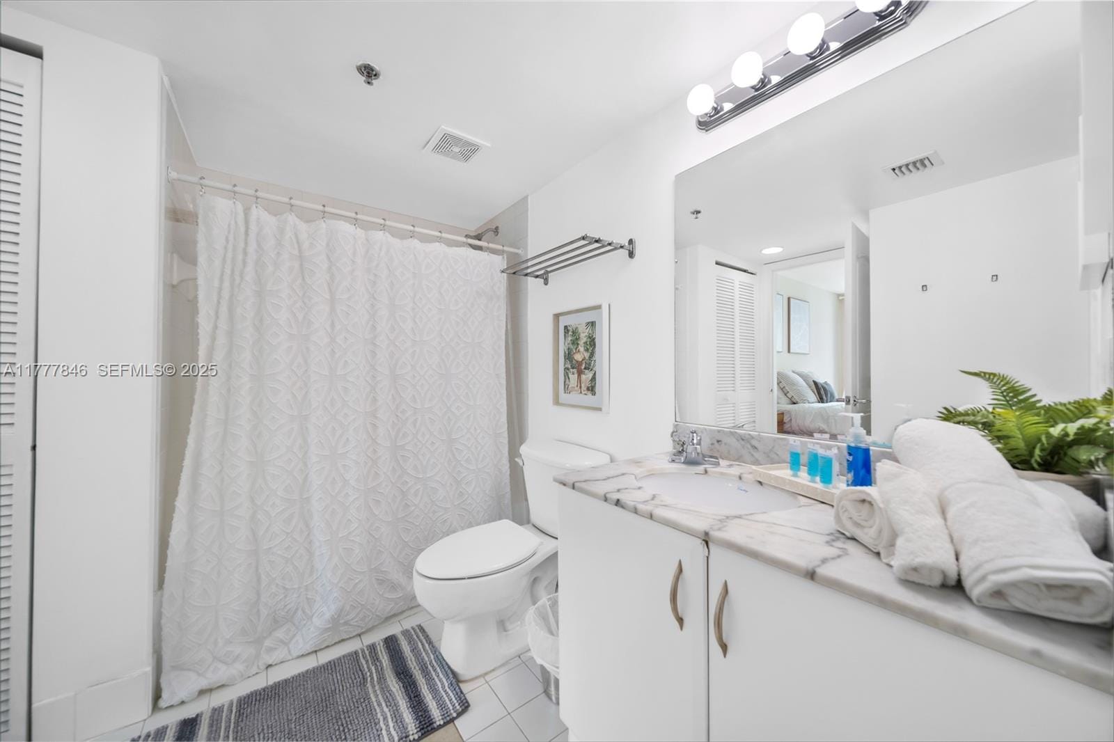 1200 Brickell Bay Drive 2515, Miami, FL 33131 photo 24