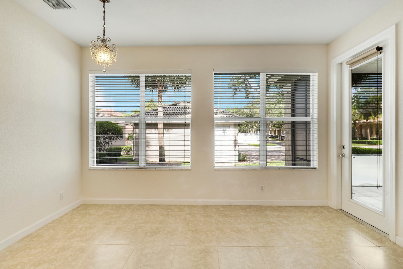 8217 Calterra Drive, Palm Beach Gardens, FL 33418 photo 23