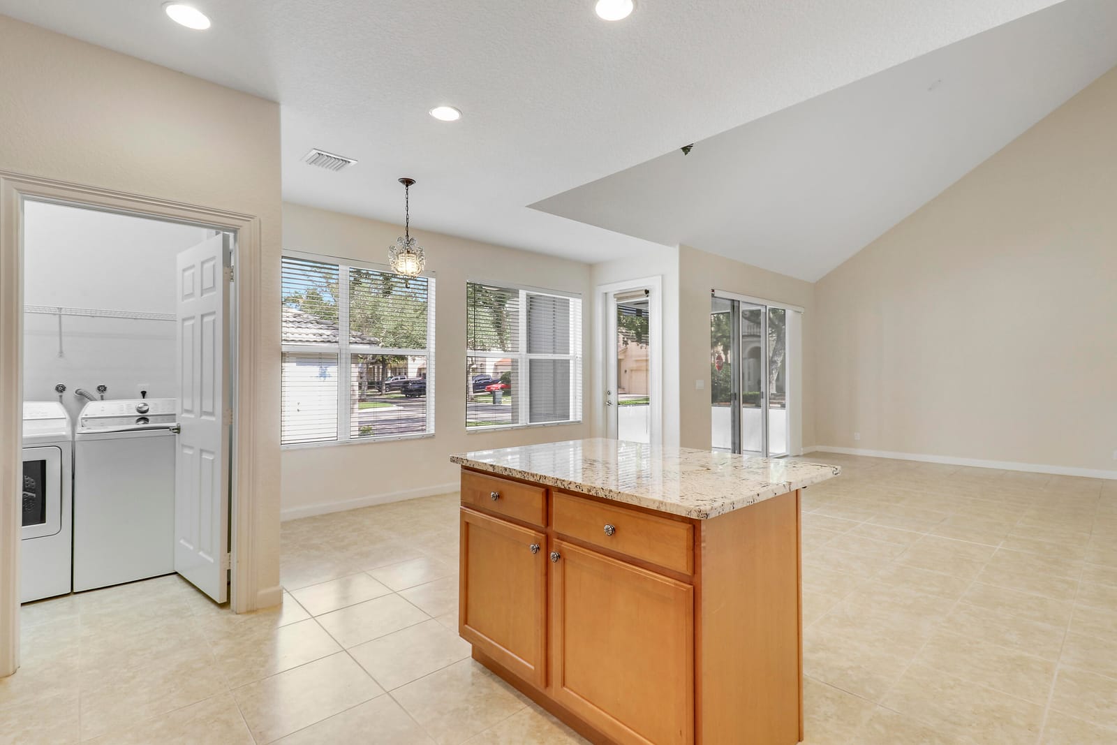 8217 Calterra Drive, Palm Beach Gardens, FL 33418 photo 26
