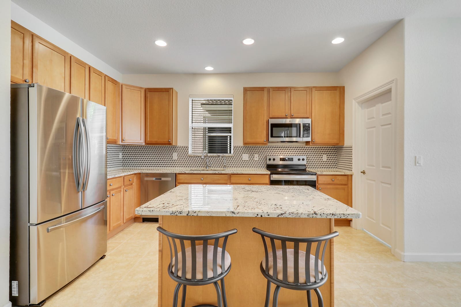 8217 Calterra Drive, Palm Beach Gardens, FL 33418 photo 27