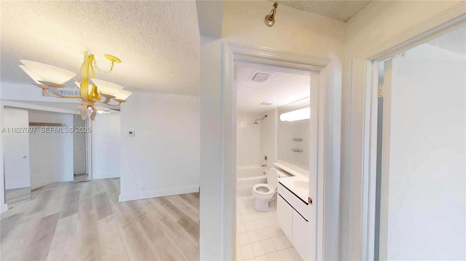6767 Collins Avenue 1402, Miami Beach, FL 33141 photo 12
